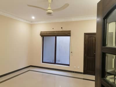 F-10, 6 bedrooms House.