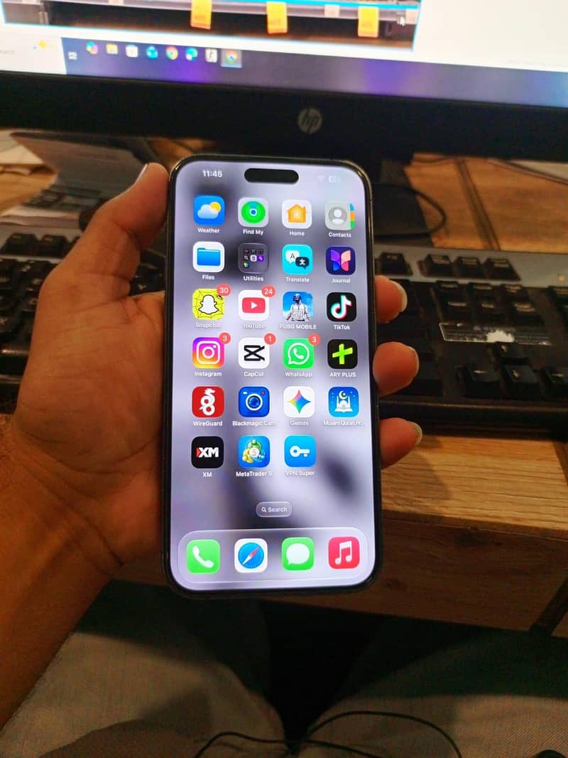 Apple iPhone 14 Pro Max 0
