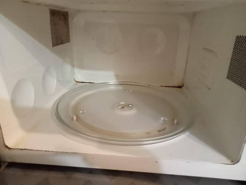 microwave 0