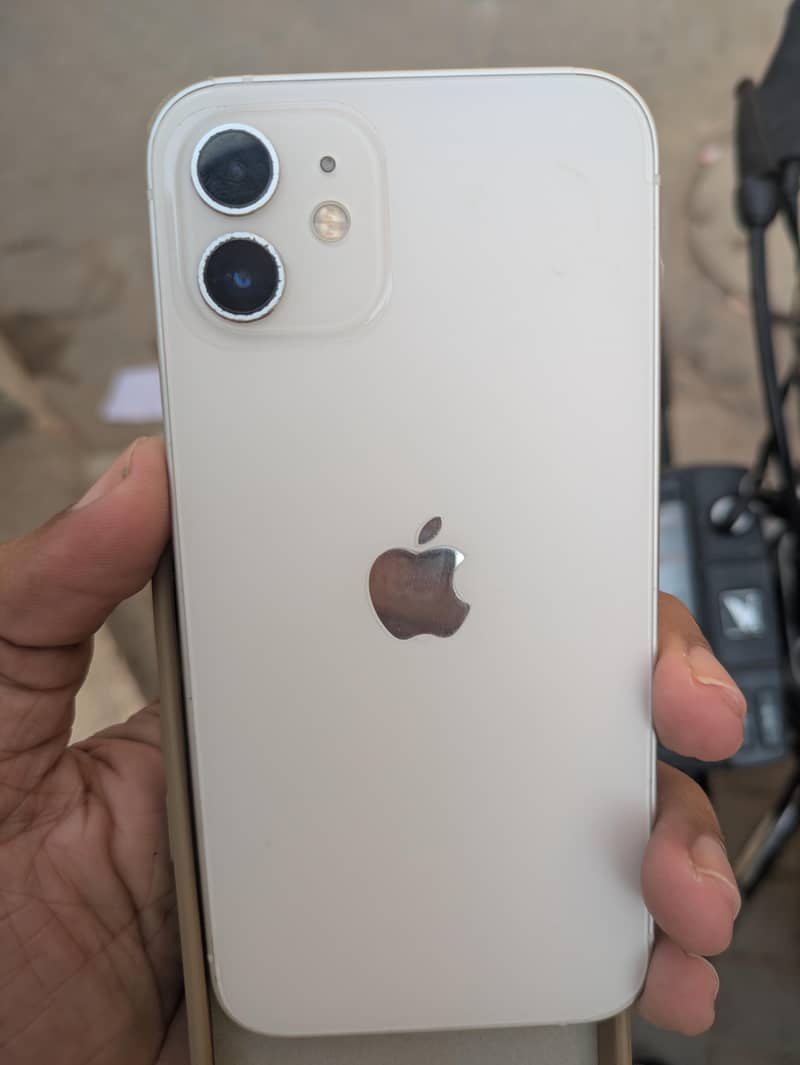 Apple iPhone 12 0