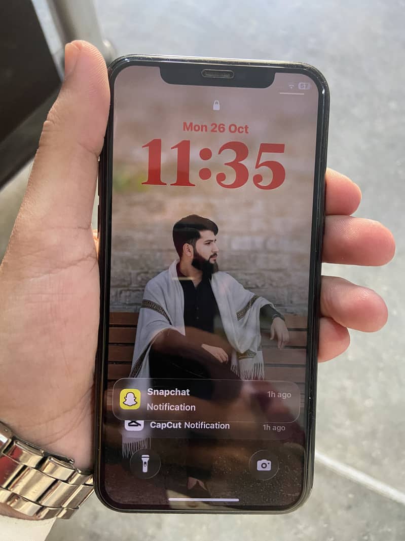 Apple iPhone 11 Pro Max 3
