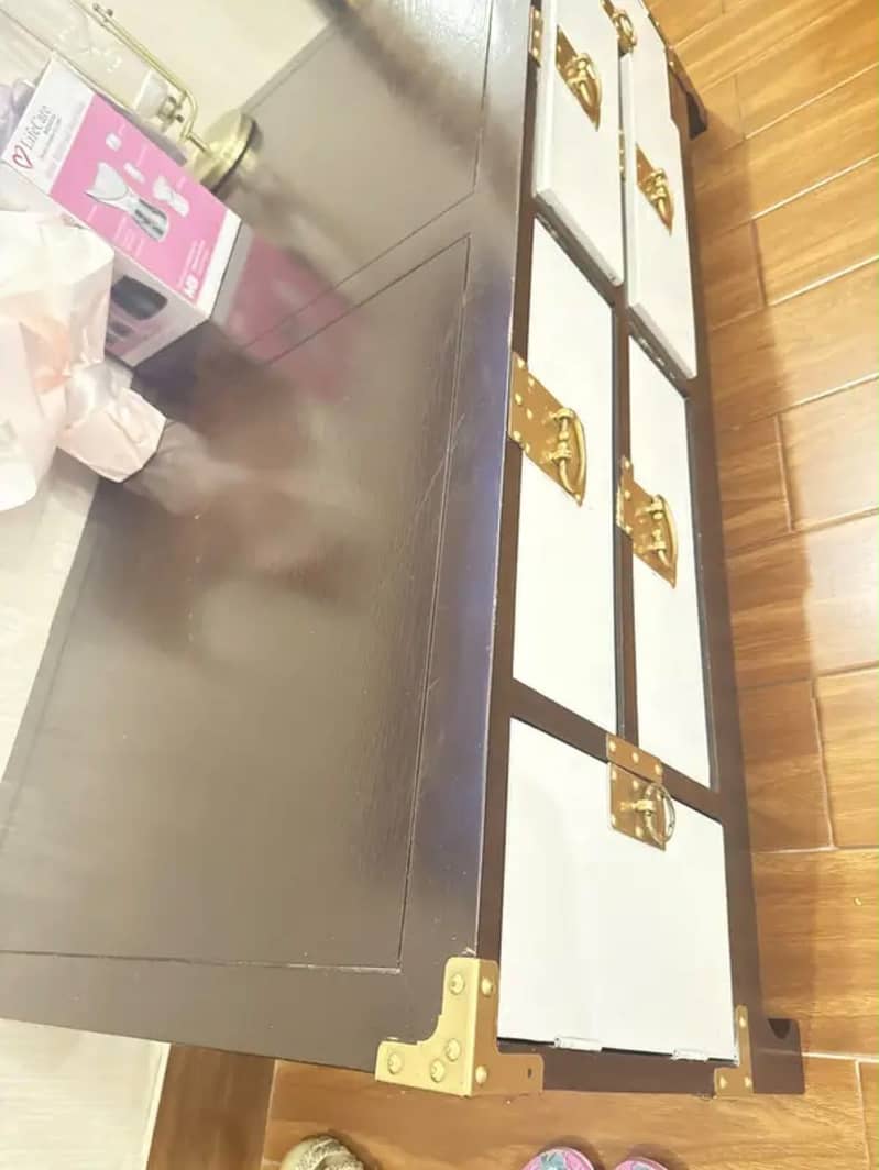 TV console 2