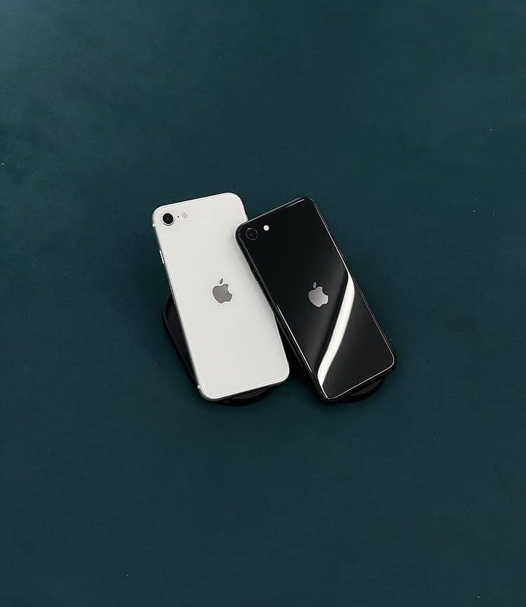 Apple iPhone SE 3