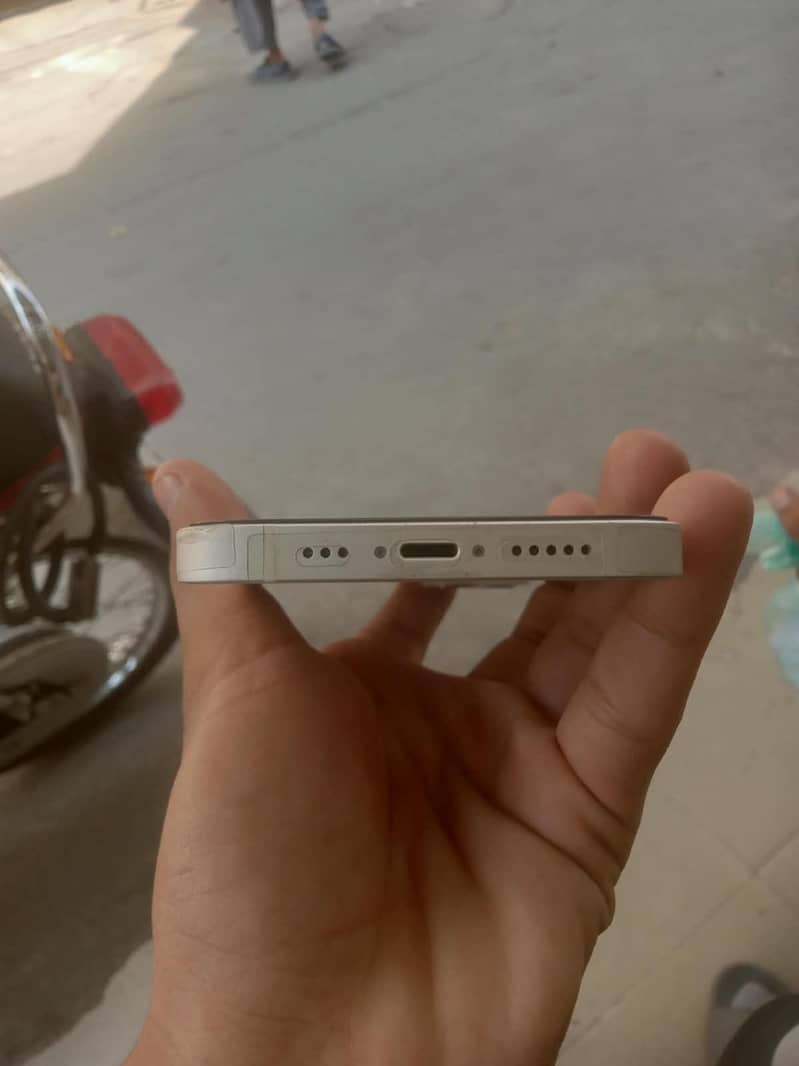 I phon 13 2