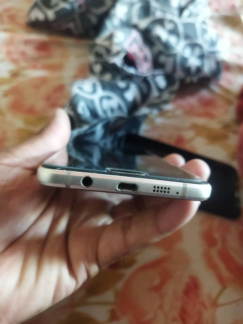 Samsung Mobile A5 1