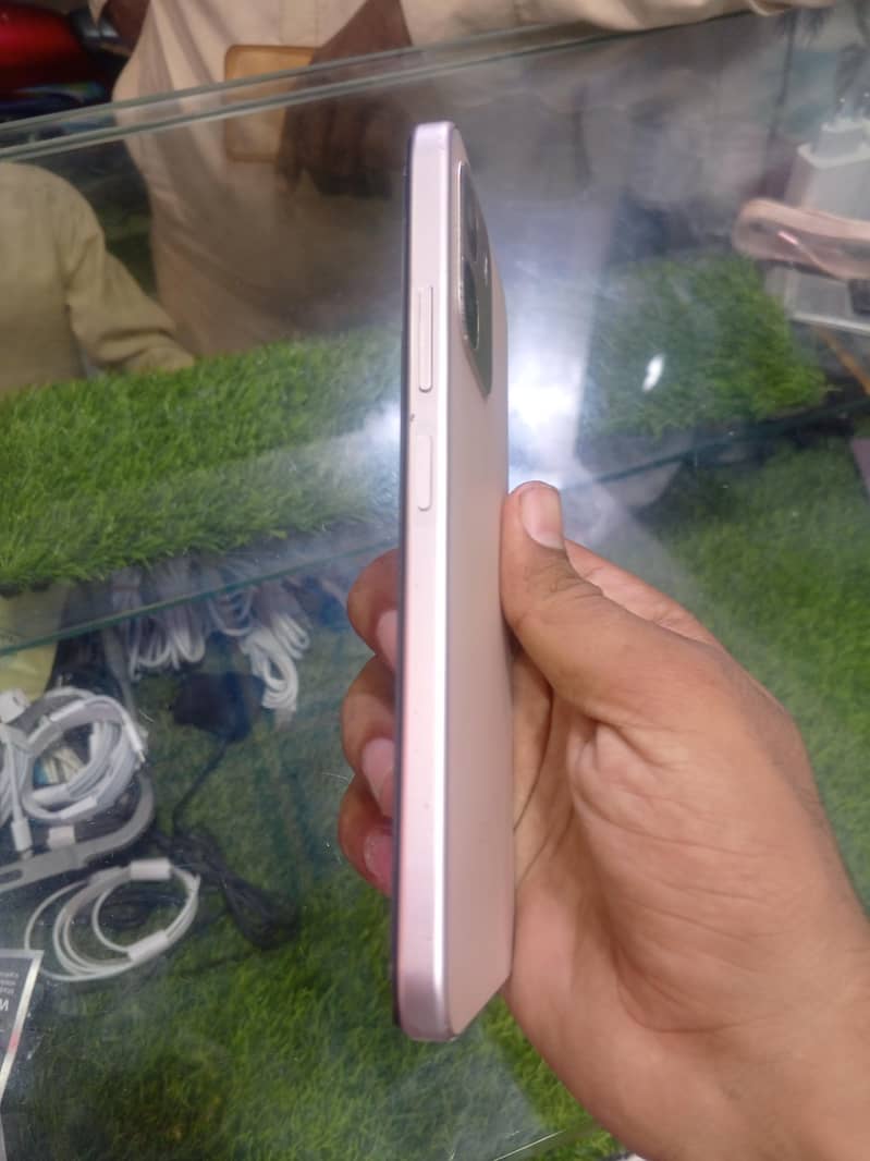 OPPO A6 2
