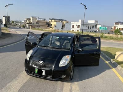 Toyota Vitz 2006