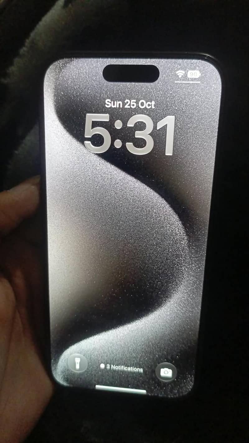 Apple iPhone 15 Pro 0