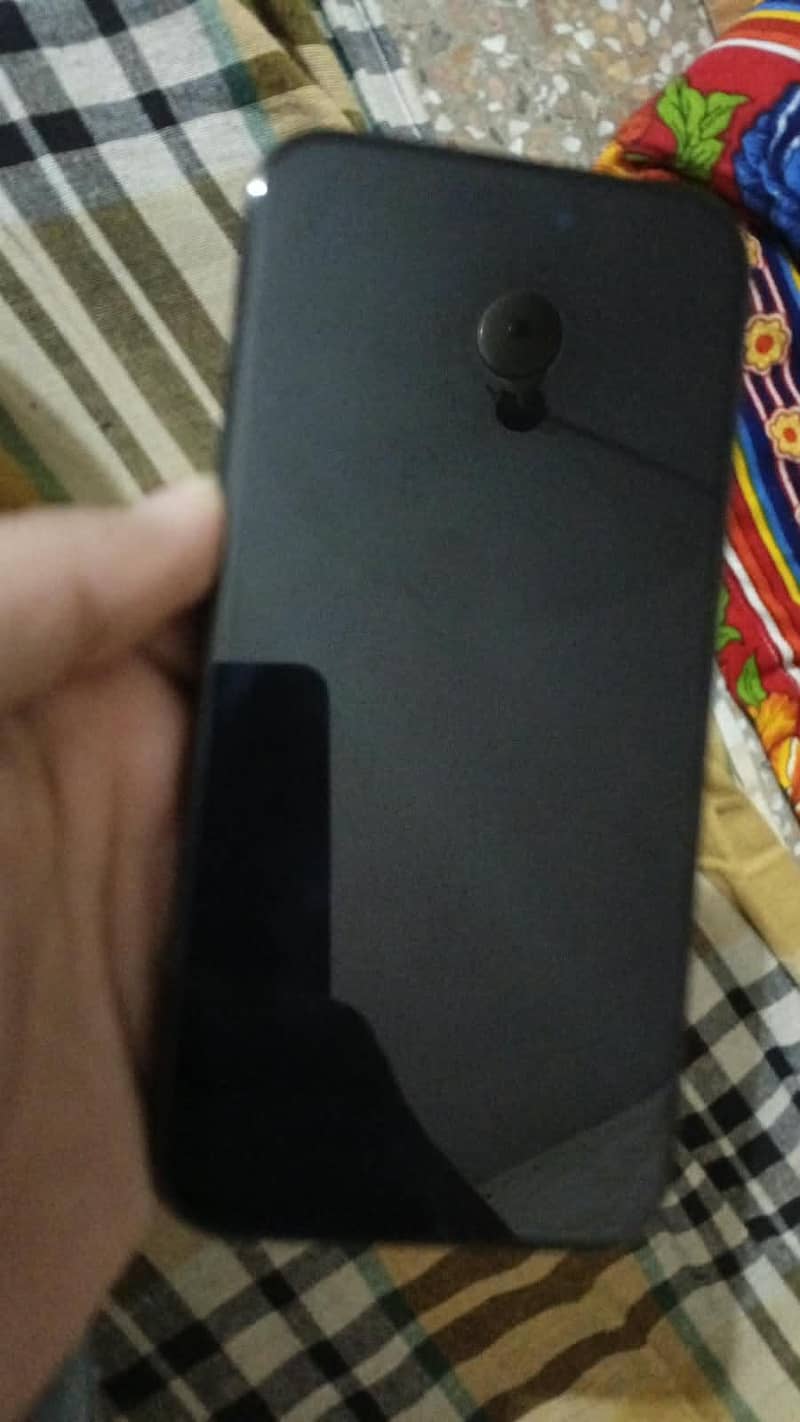 Apple iPhone 15 Pro 1