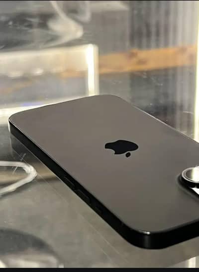 Apple iPhone 15