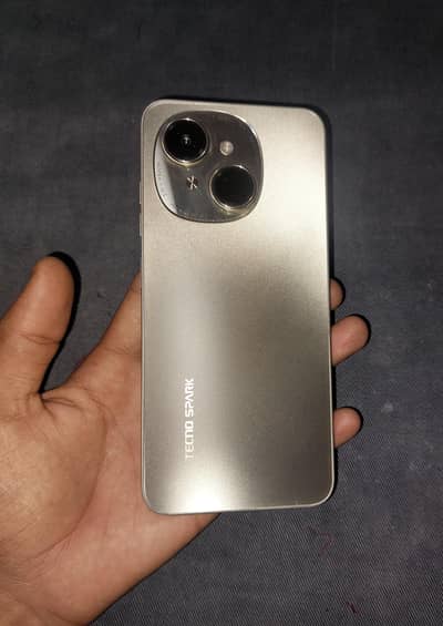 Tecno Spark Go