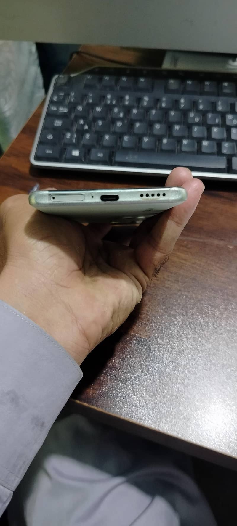 Vivo V40e 6