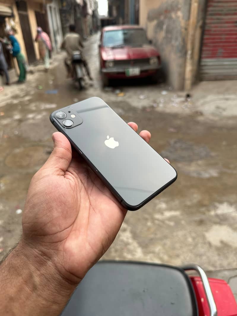 Apple iPhone 11 jv 4