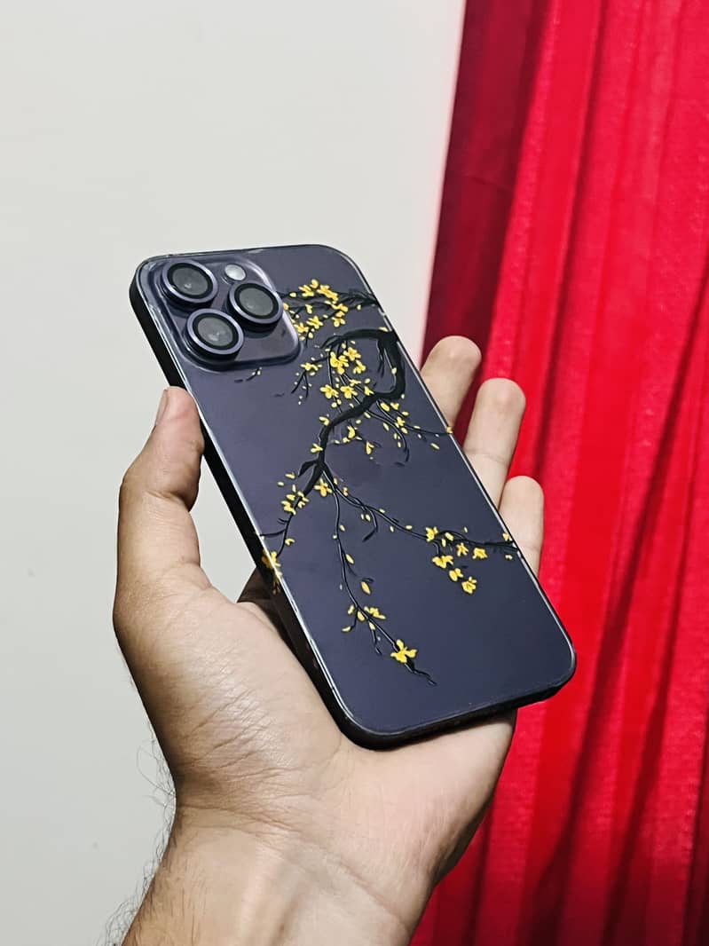 Apple iPhone 14 Pro Max 0