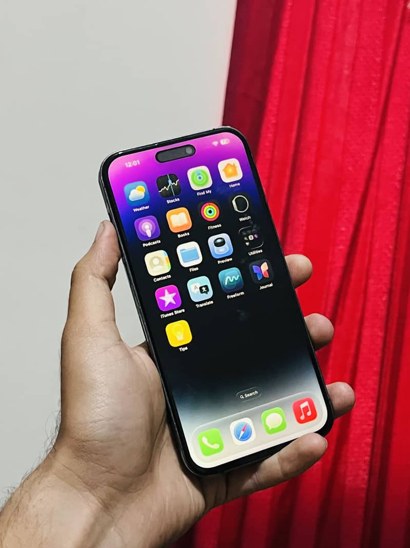 Apple iPhone 14 Pro Max 3
