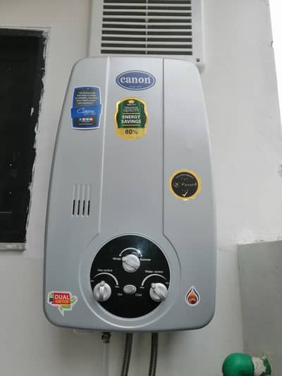 Canon Gyzer (LPG,  12 Litre AND Capacity) for sale
