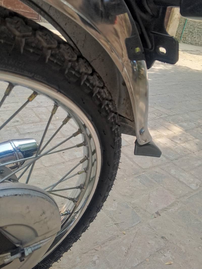 Unique 70cc 6