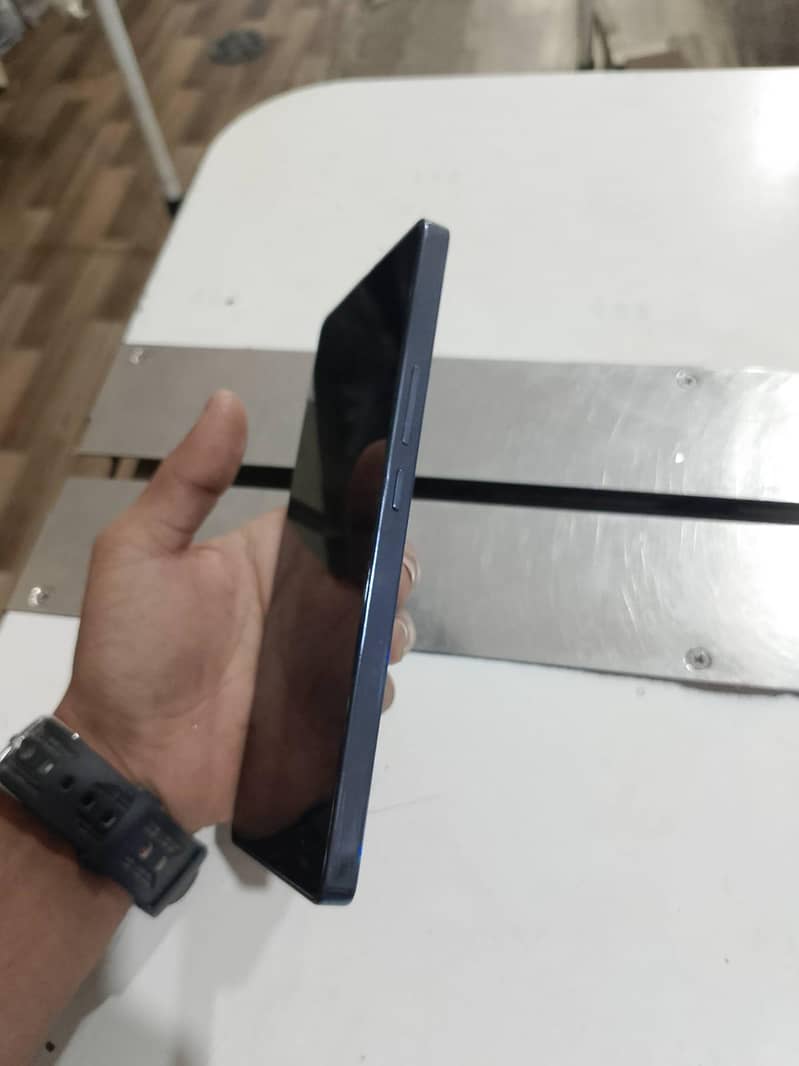 Infinix Note 40 4