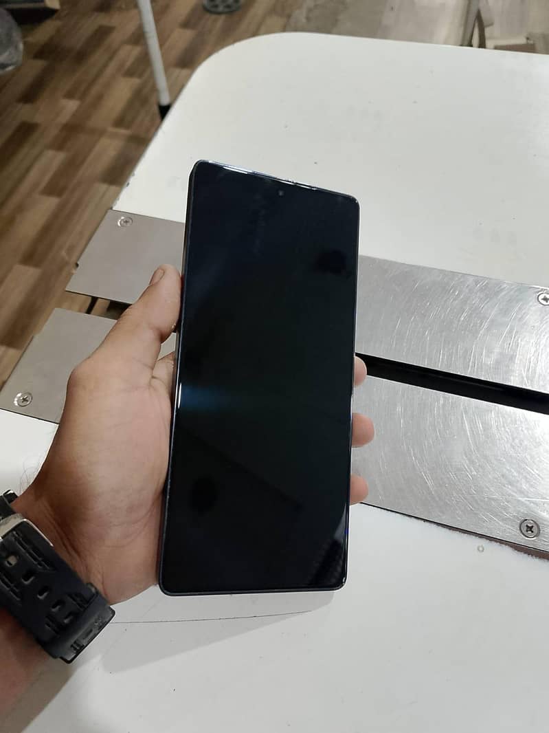 Infinix Note 40 6
