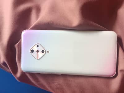Vivo V51