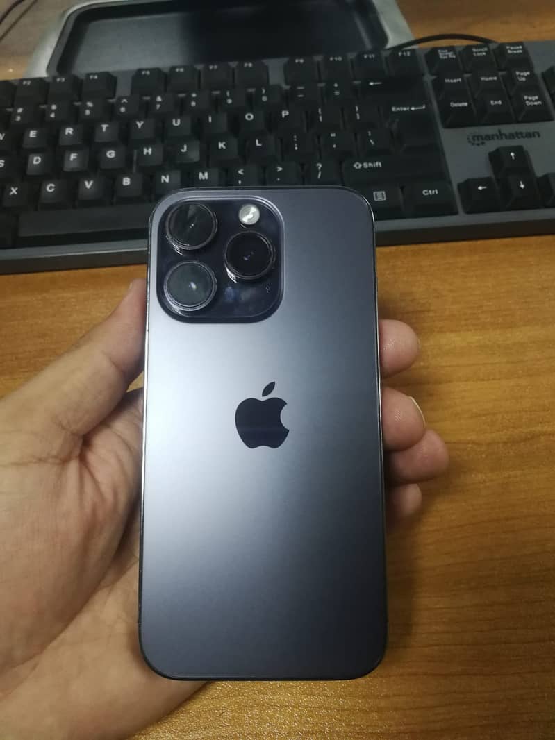 Apple iPhone 14 Pro 3