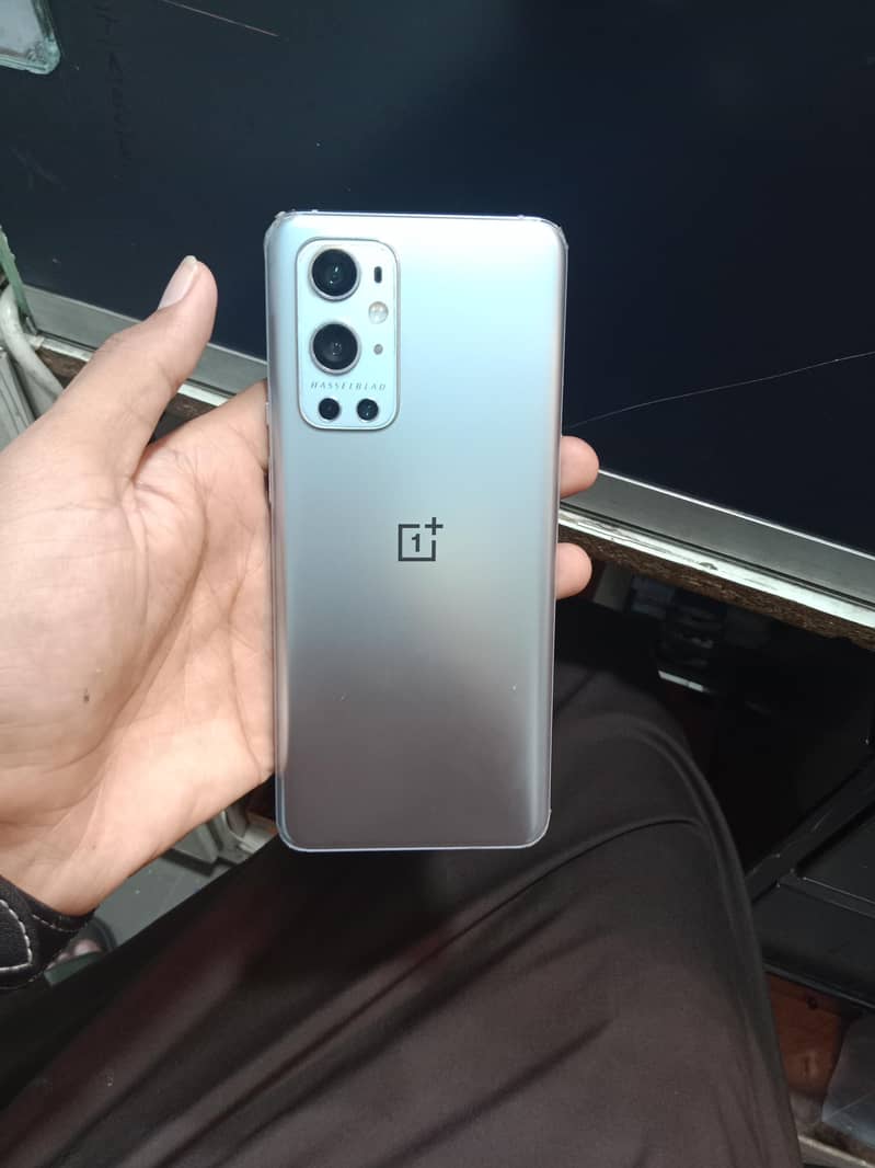 One Plus 9 Pro 5