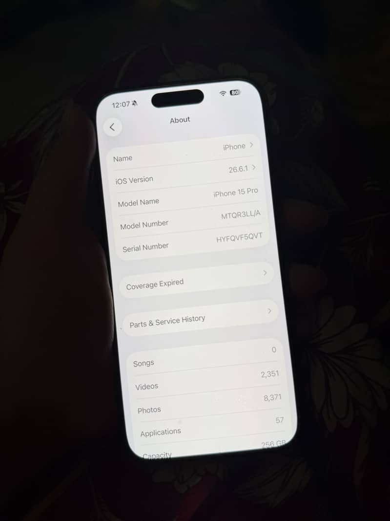 Apple iPhone 15 Pro 2