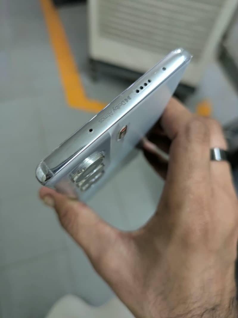 Tecno CAMON 40 Pro 2