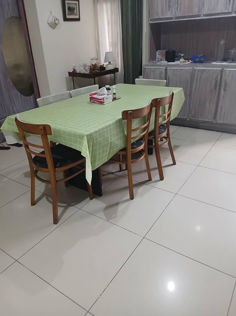 imported dining table 2