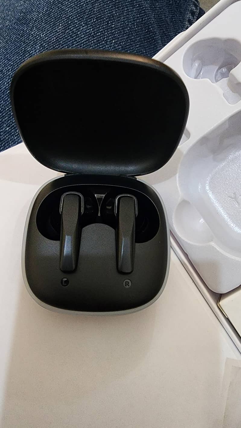 Yolo airbuds 3