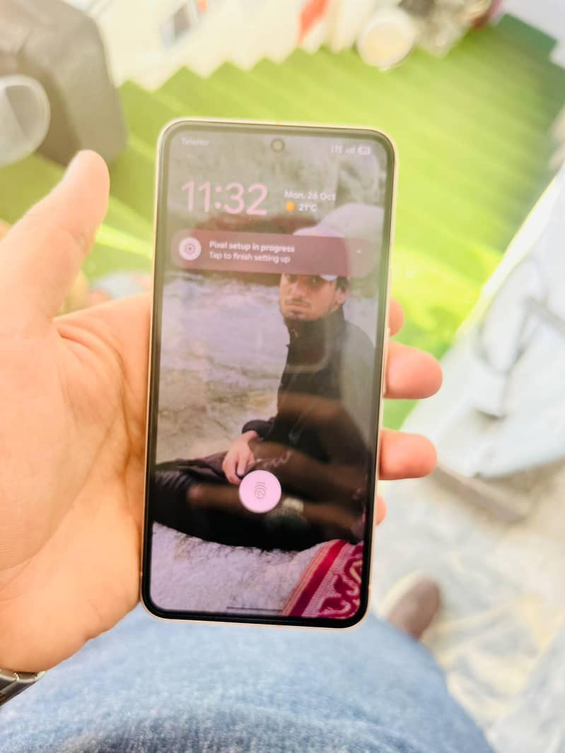 Google Pixel 8 - Mobile Phones - 1120889028