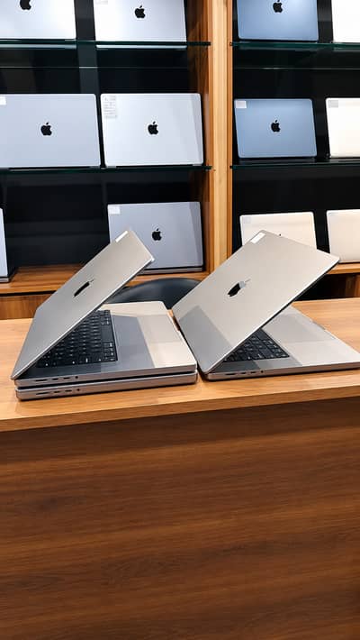 Apple MacBook M1 Pro 2021 |32GB RAM| 512GB SSD| 16" |16 core Graphic