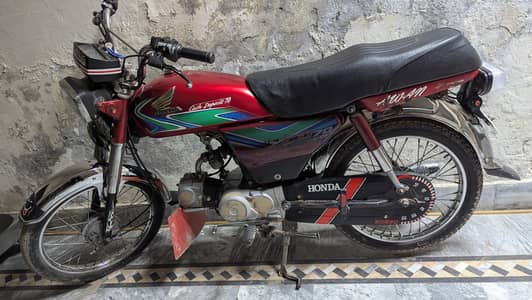 Honda 70 2018 total original bike koi Kam nh huna Wala
