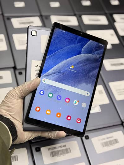 Samsung Galaxy Tablet A7 Lite | 3GB Ram / 32GB storage
