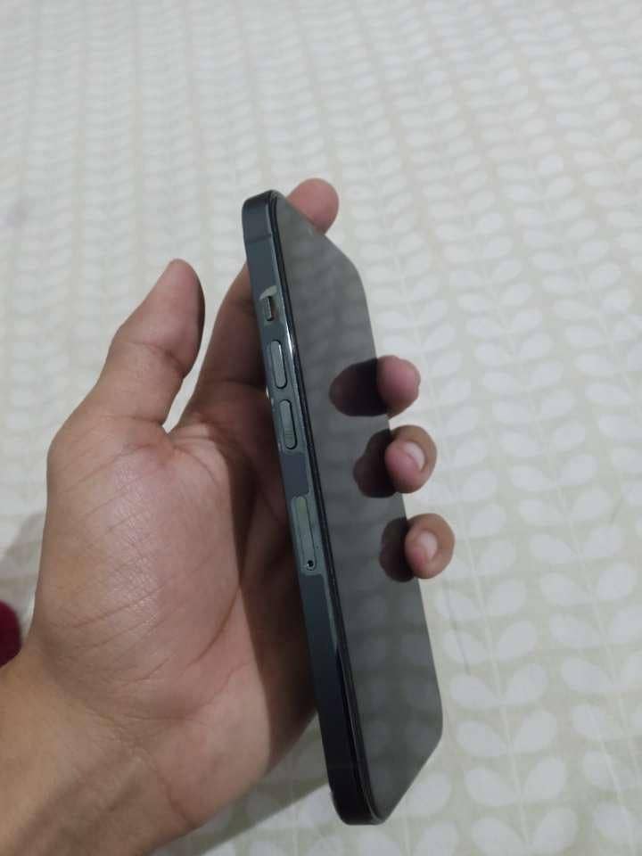 Apple iPhone 13 Pro jv 5