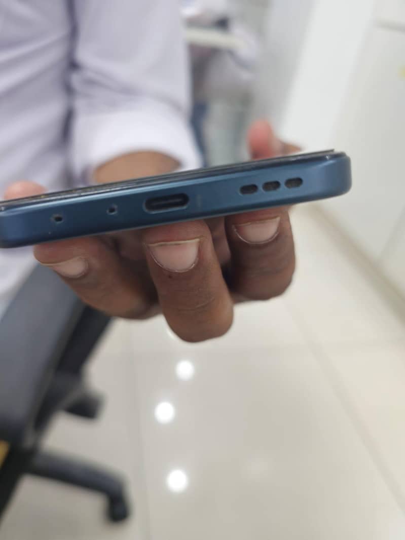 OPPO A6 4