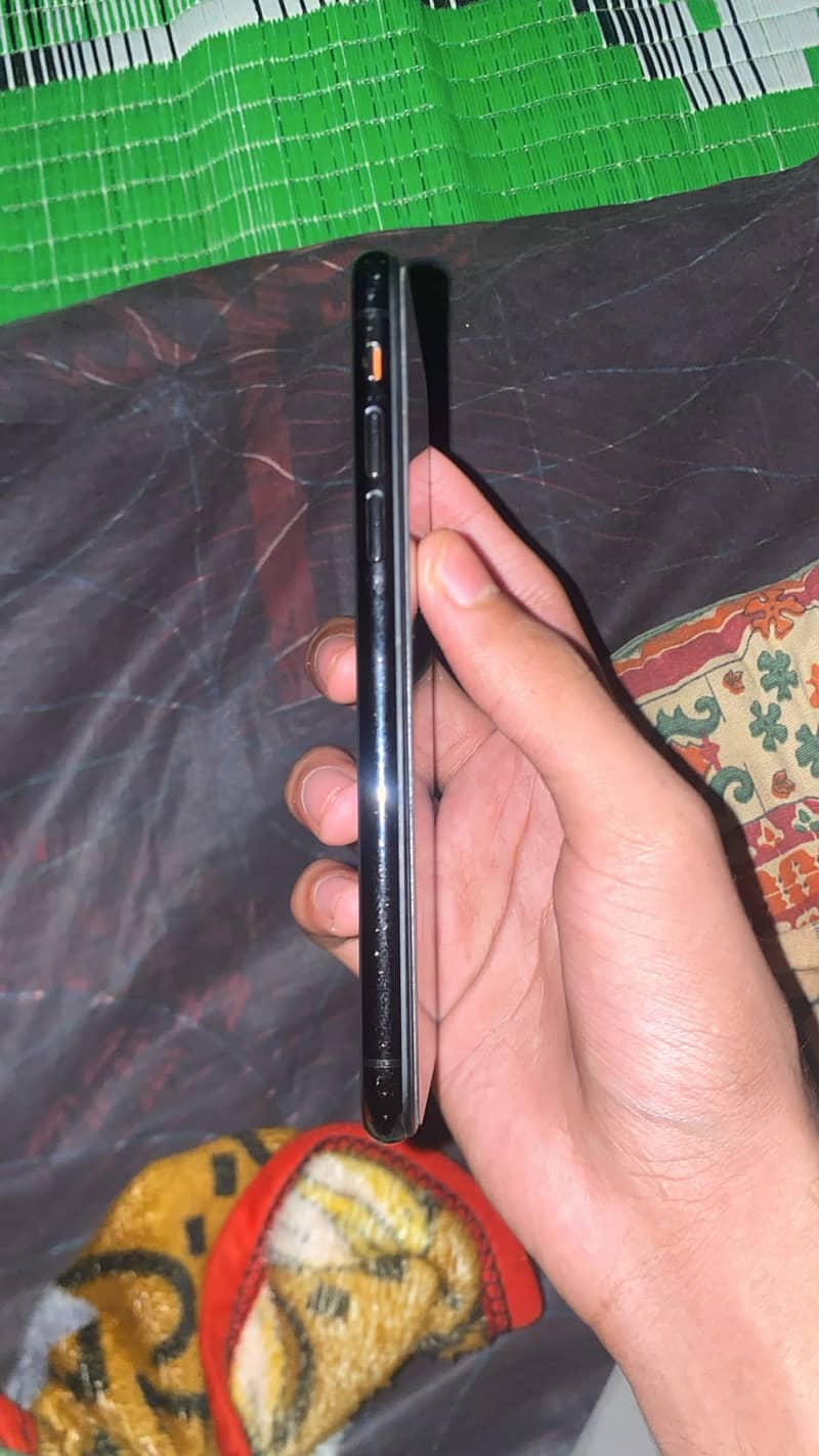 Apple iPhone XS 2