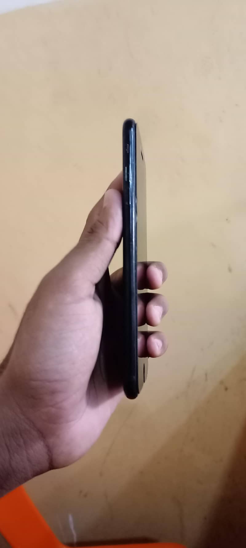 Apple iPhone 7 Plus 3