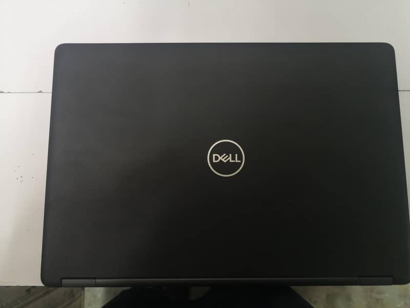 Dell 5490@ 2