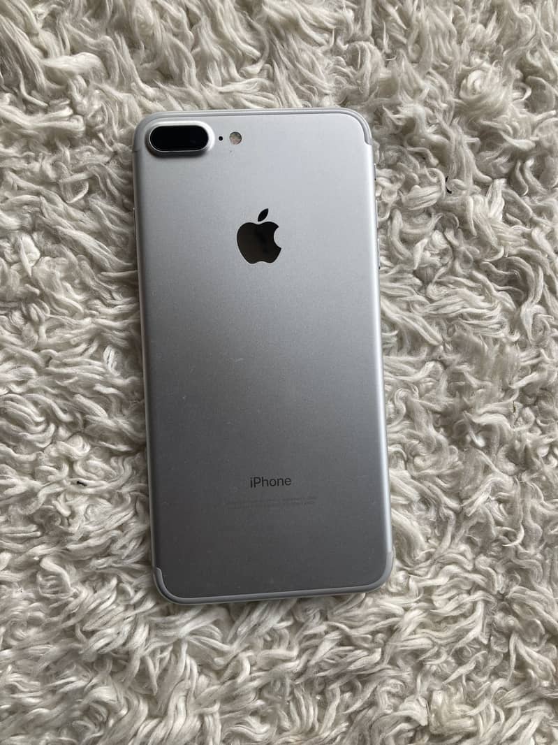 Apple iPhone 7 Plus 0