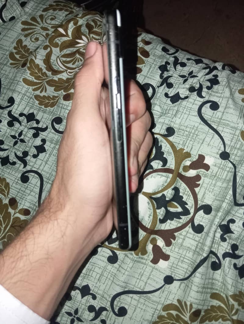 Google Pixel 6a 3