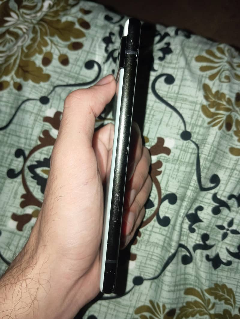 Google Pixel 6a 5