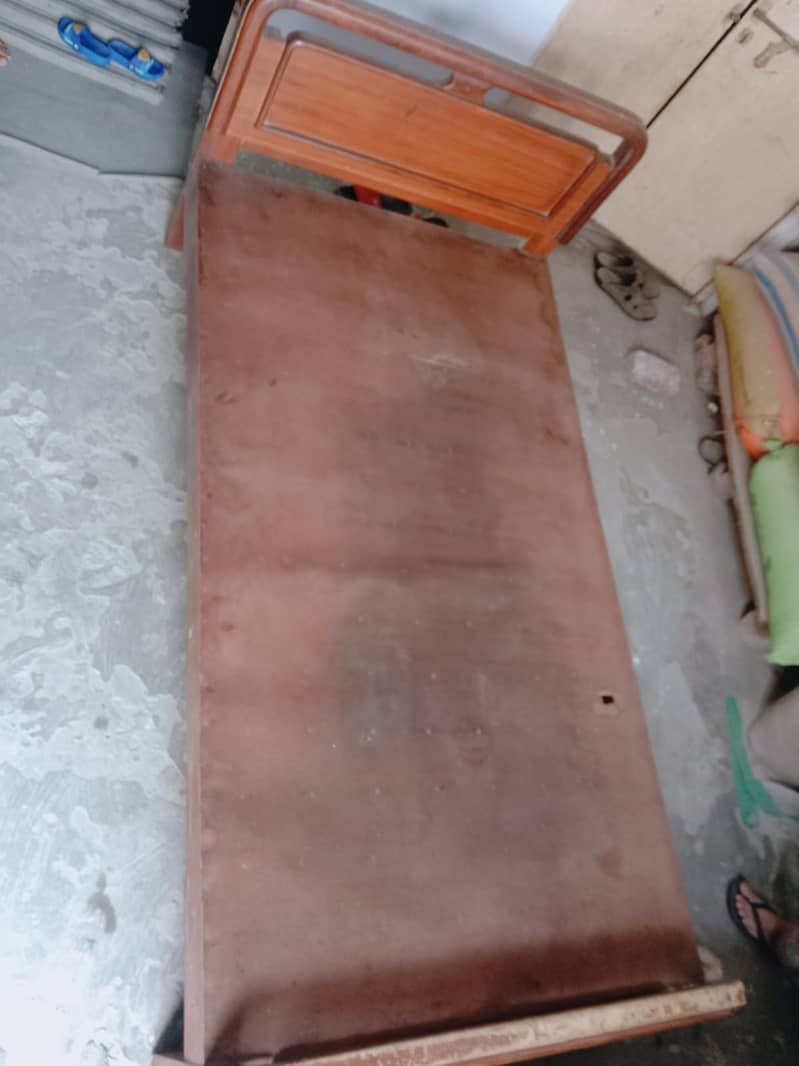 Room Bed 0