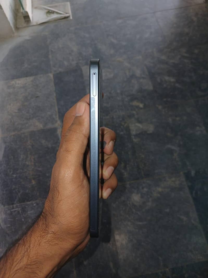Samsung Mobile A16 3