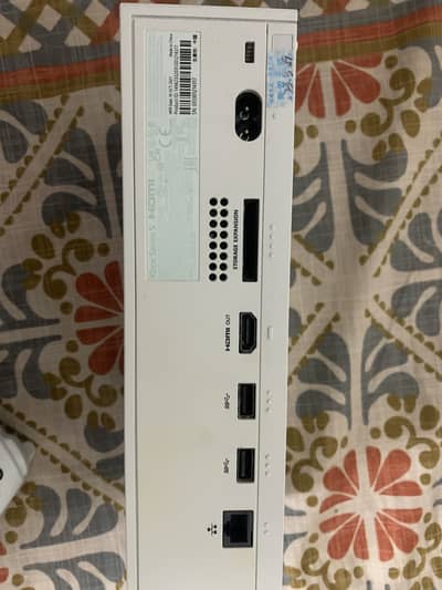 Xbox Series S 10/10 condition