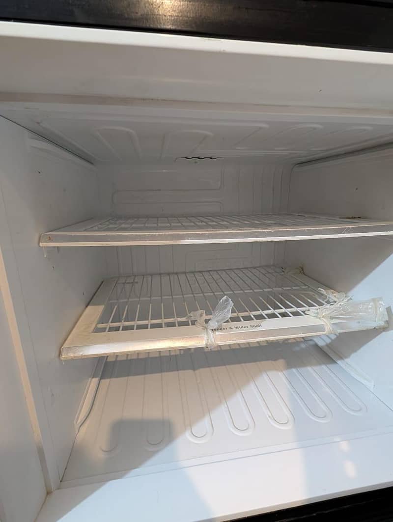 pel refrigerator 6