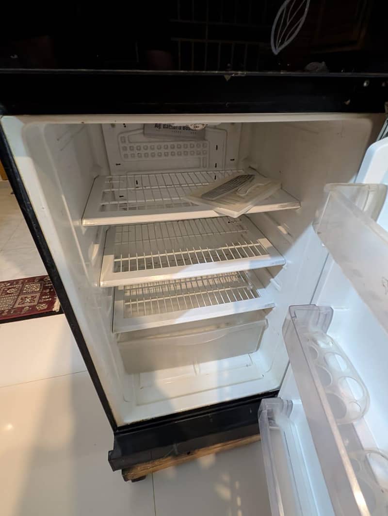 pel refrigerator 8