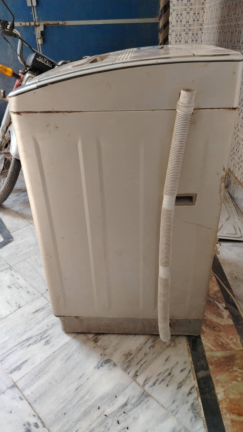 Dawlance DWT- 23AC Fully automatic top loading washing machine 2