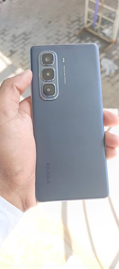 Infinix Hot 50pro plus 8+5/256GB Exchange possible With good phone