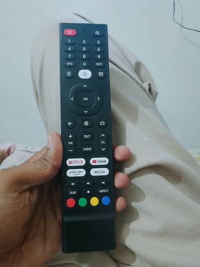 32unch LCD tv